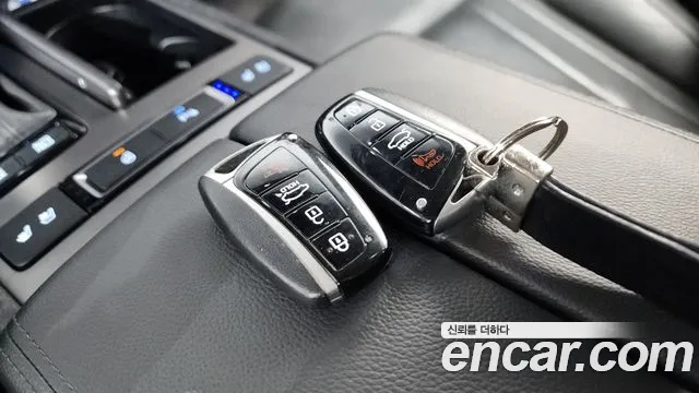 Hyundai Genesis 2016 thumb 10