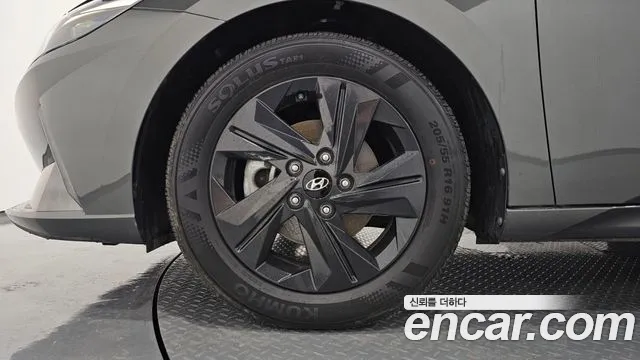 Hyundai Elantra 2022 thumb 12