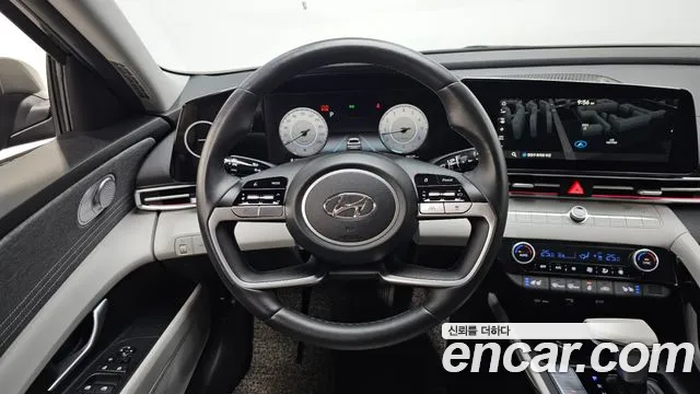 Hyundai Elantra 2022 thumb 5