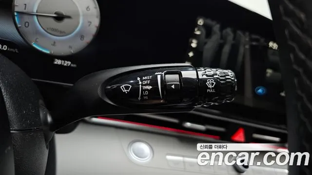 Hyundai Elantra 2022 thumb 6