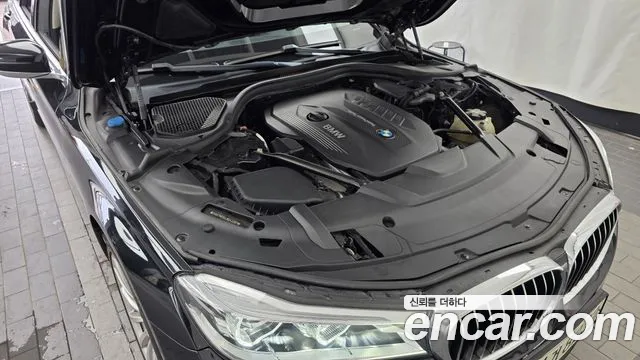 BMW 7 серии 2018 thumb 6