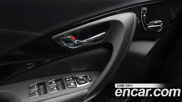 Hyundai Grandeur 2013 thumb 12