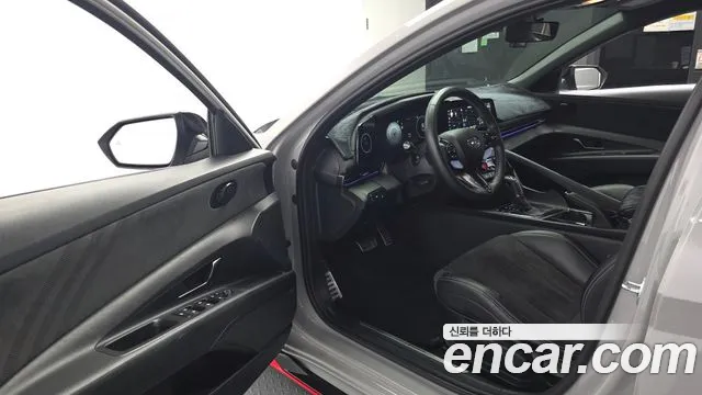 Hyundai Elantra 2023 thumb 12