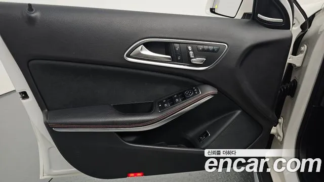 Mercedes-Benz A-Класс 2019 thumb 8