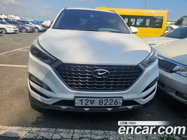 Hyundai Tucson 2017 thumb 12