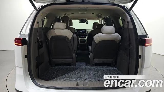 Kia Carnival 2022 thumb 11