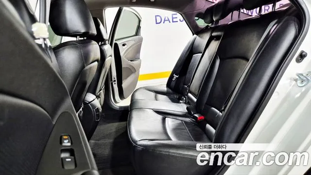 Hyundai Sonata 2012 thumb 11
