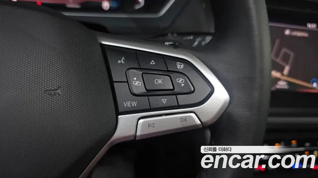 Volkswagen Tiguan 2023 thumb 5