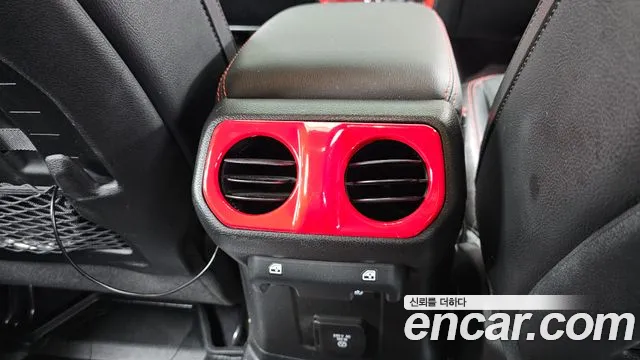 Jeep Wrangler 2021 thumb 4