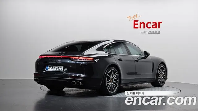 Porsche Panamera 2023 thumb 4
