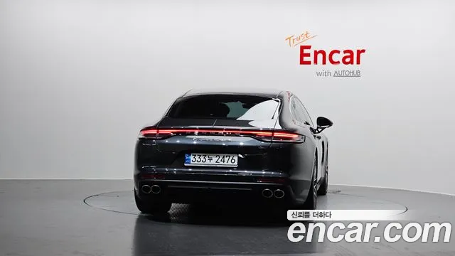 Porsche Panamera 2023 thumb 6