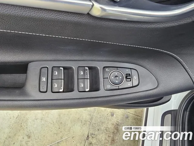 Hyundai Grandeur 2018 thumb 6