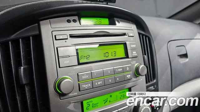 Hyundai Staria 2009 thumb 6