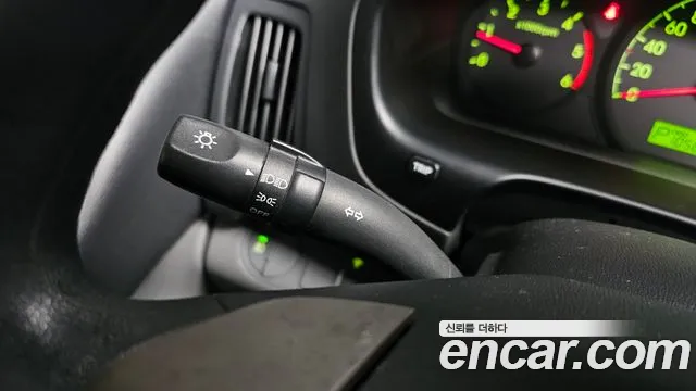 Hyundai Staria 2009 thumb 7