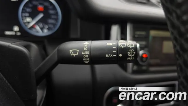 Land Rover Range Rover 2012 thumb 10