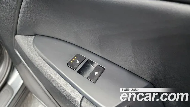 Kia Hybrid 2025 thumb 10