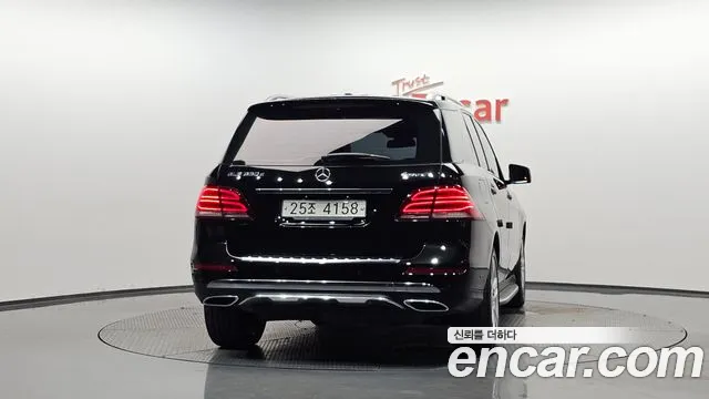 Mercedes-Benz GLE-Класс 2018 thumb 11