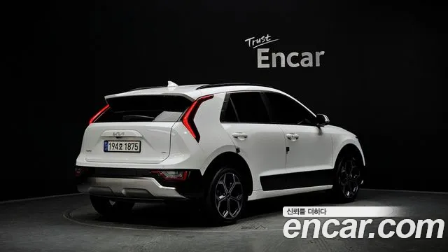 Kia Niro 2022 thumb 5