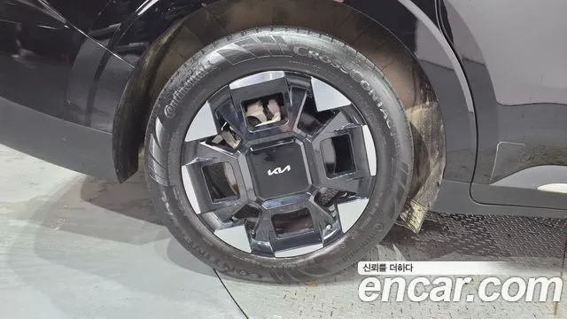 Kia Carnival 2024 thumb 6