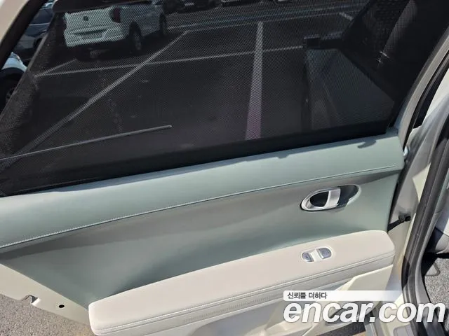 Hyundai Ioniq5 2022 thumb 3