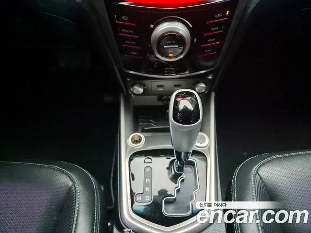 KGM Tivoli 2016 thumb 10