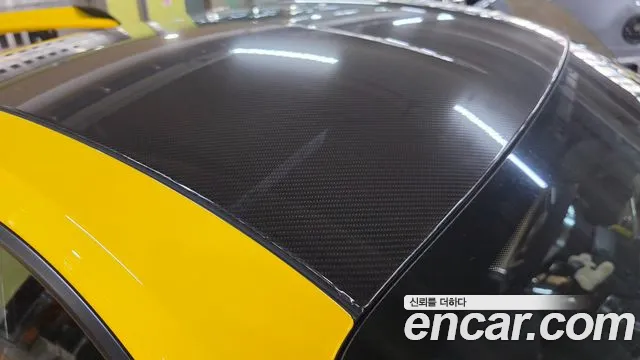 Porsche 911 2016 thumb 11