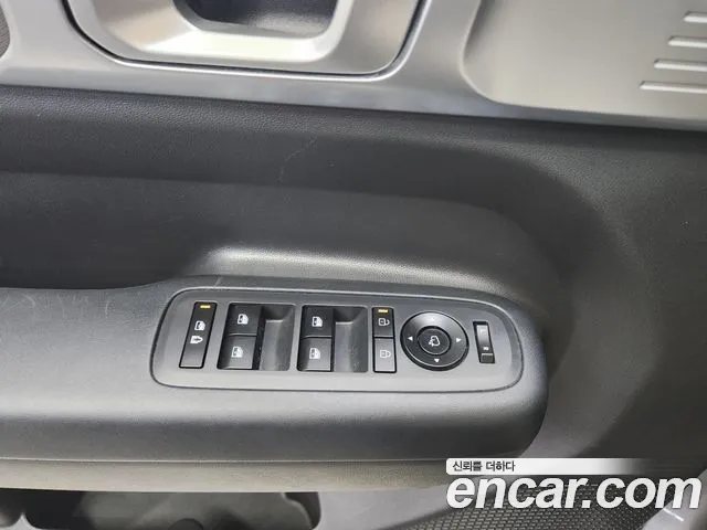 Hyundai Santa Fe 2023 thumb 12