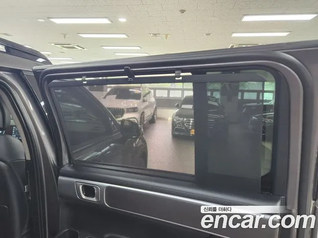 Hyundai Santa Fe 2023 thumb 10