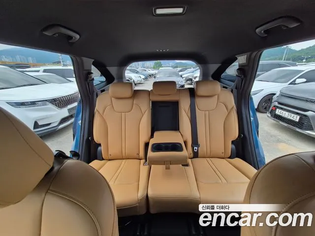 Kia Sorento 2023 thumb 3
