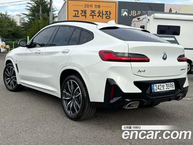 BMW X4 2024 thumb 8