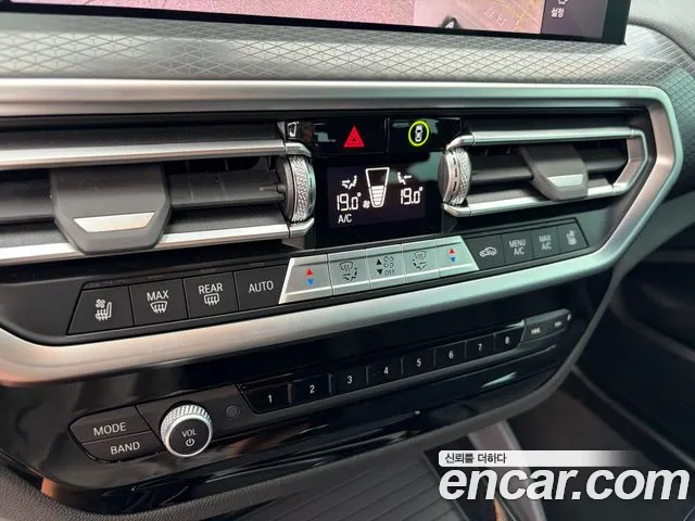 BMW X4 2024 thumb 9