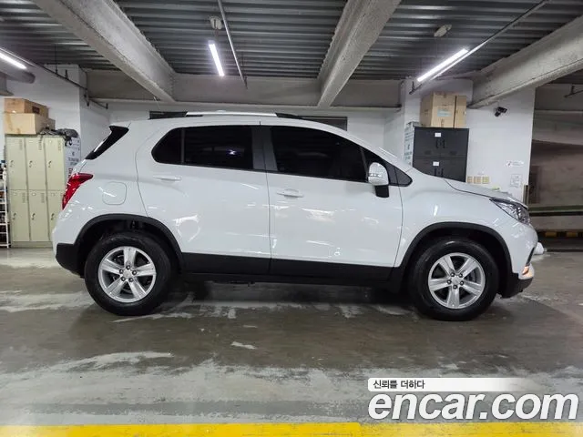 Chevrolet Trax 2021 thumb 4