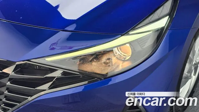 Hyundai Elantra 2020 thumb 4