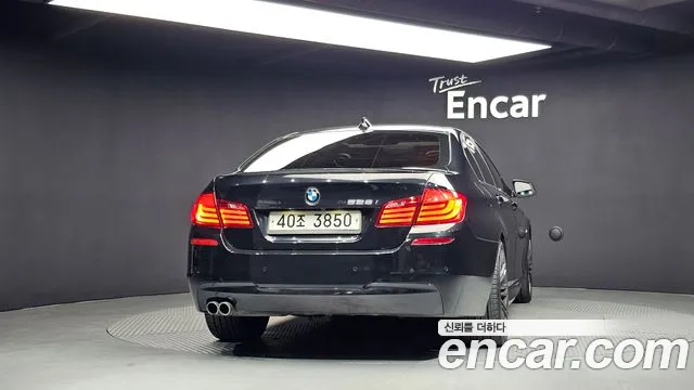 BMW 5 серии 2012 thumb 9