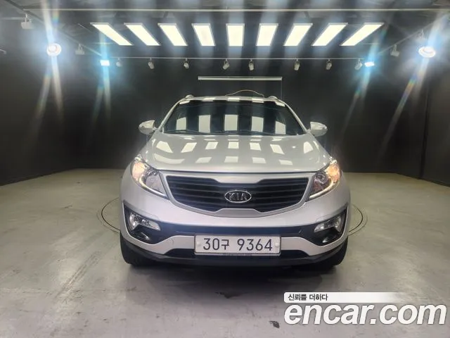 Kia Sportage 2010 thumb 12