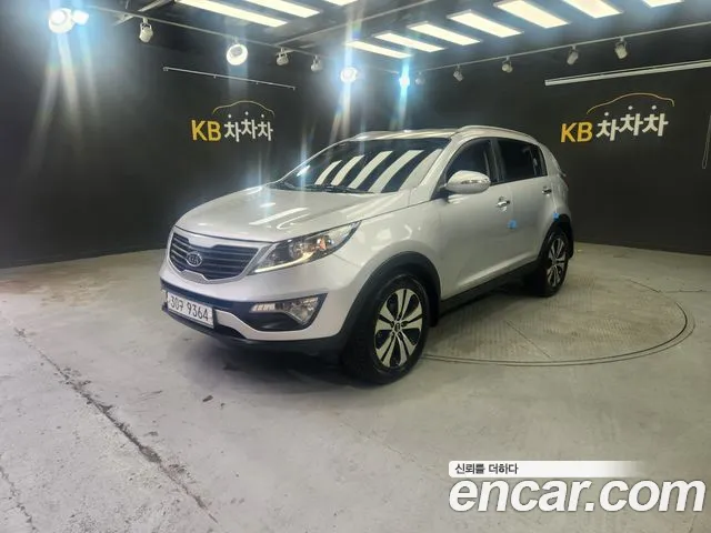 Kia Sportage 2010 thumb 8