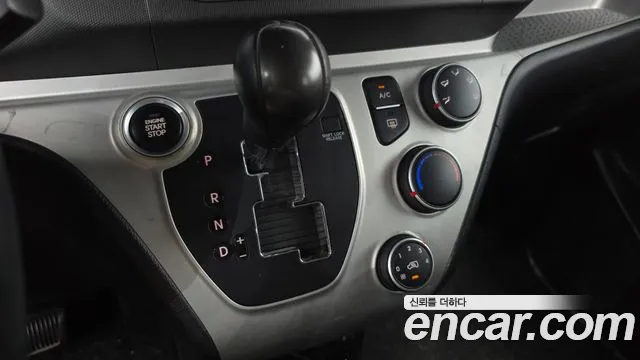 Kia Ray 2017 thumb 12