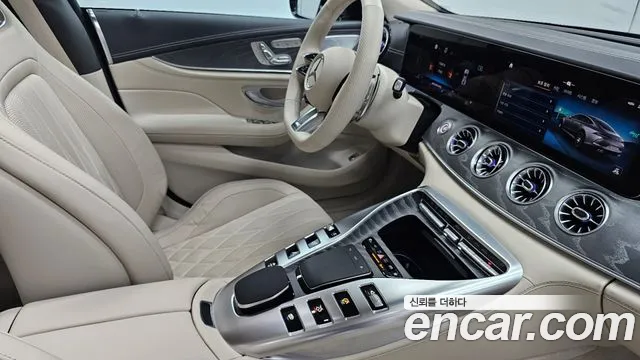 Mercedes-Benz AMG GT 2025 thumb 6