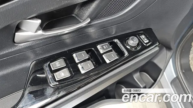 KGM Korando 2020 thumb 6