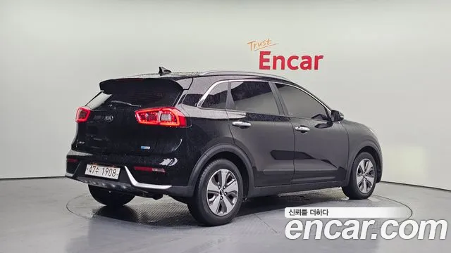 Kia Niro 2019 thumb 10
