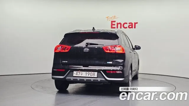 Kia Niro 2019 thumb 3