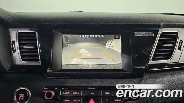 Kia Niro 2019 thumb 2