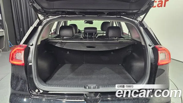 Kia Niro 2019 thumb 11