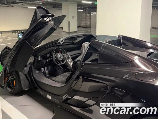 McLaren 650S 2015 thumb 10