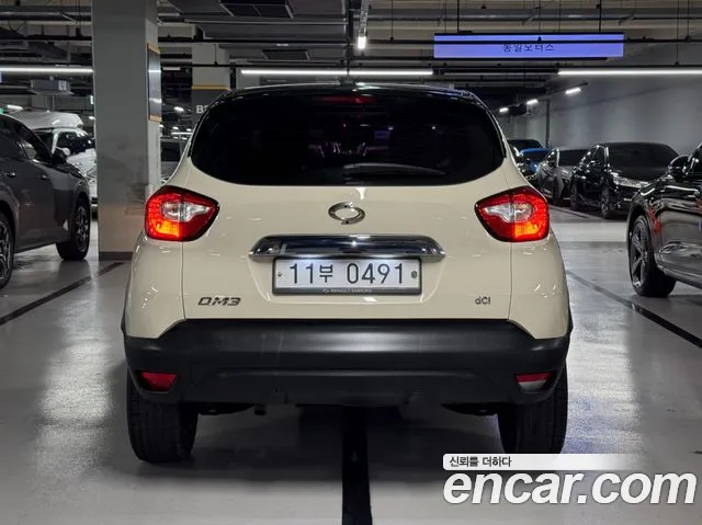 Renault QM3 2015 thumb 5