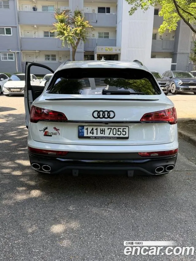 Audi SQ5 2023 thumb 4