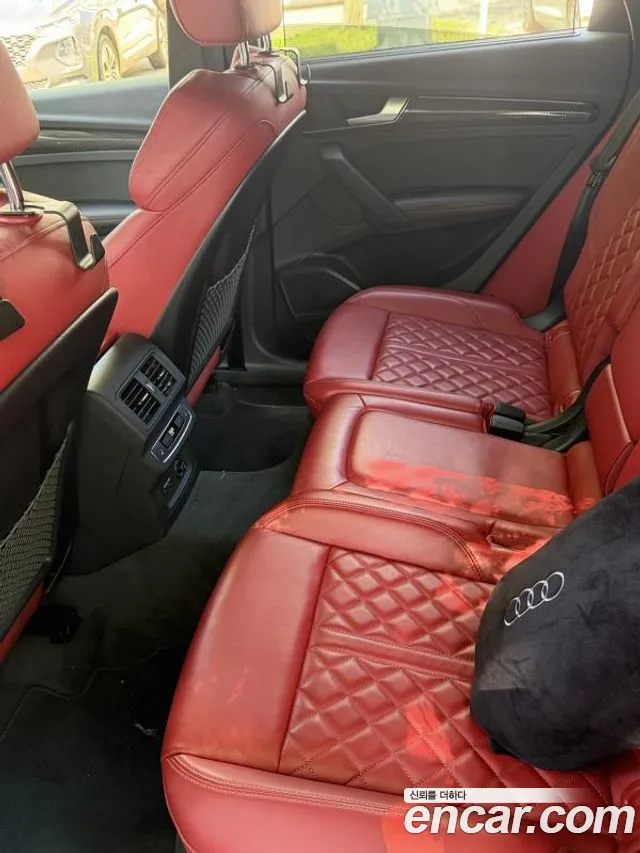 Audi SQ5 2023 thumb 2