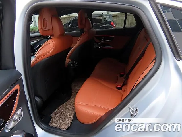 Mercedes-Benz GLC 2025 thumb 7