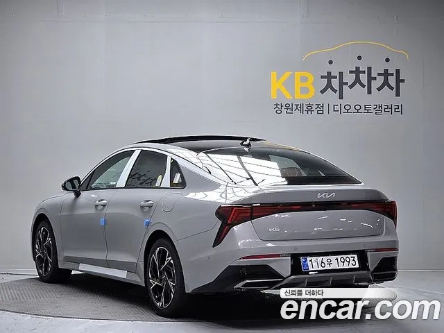 Kia K5 2026 thumb 2