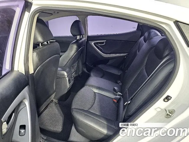 Hyundai Elantra 2013 thumb 11